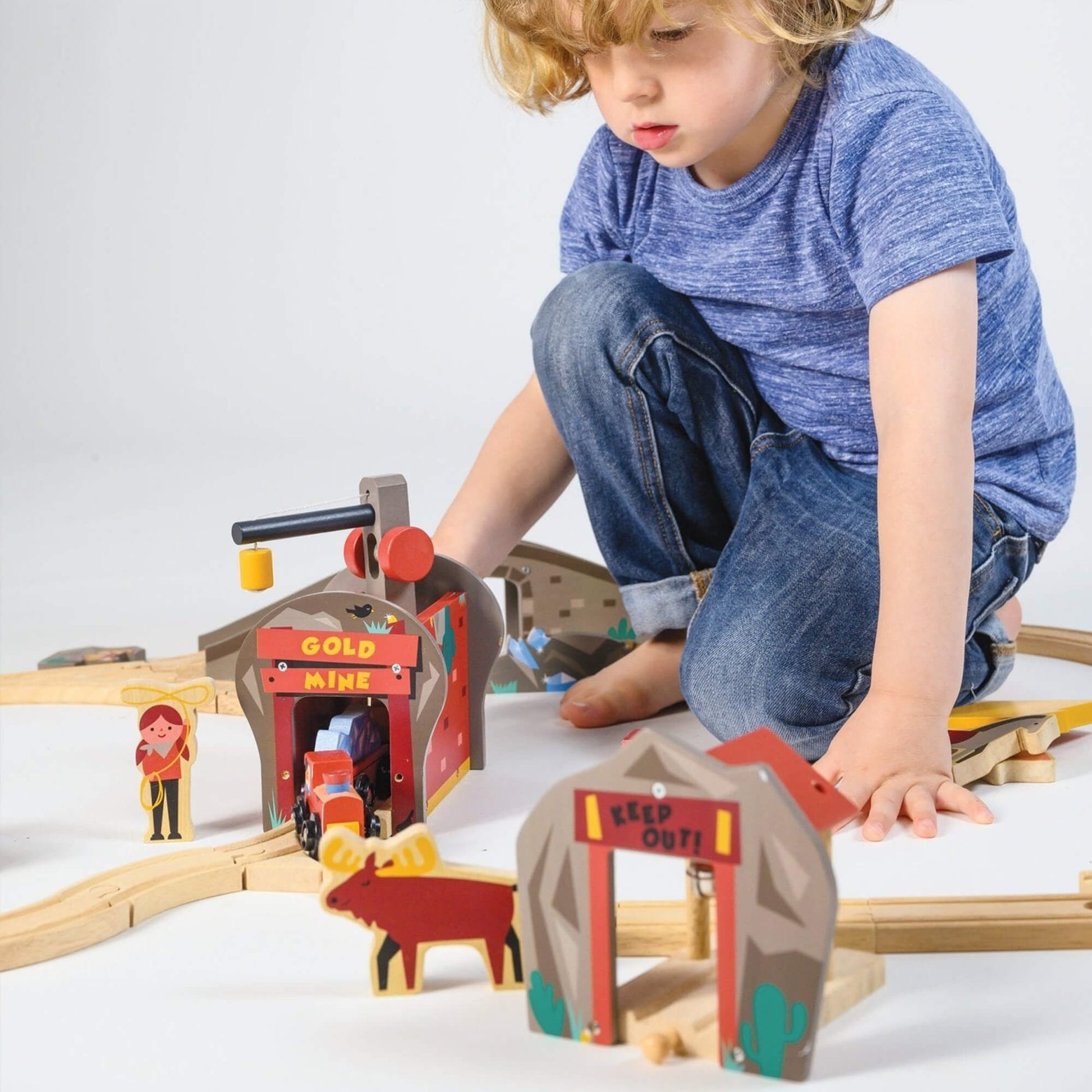 Gold Mine Wooden Train Track Set