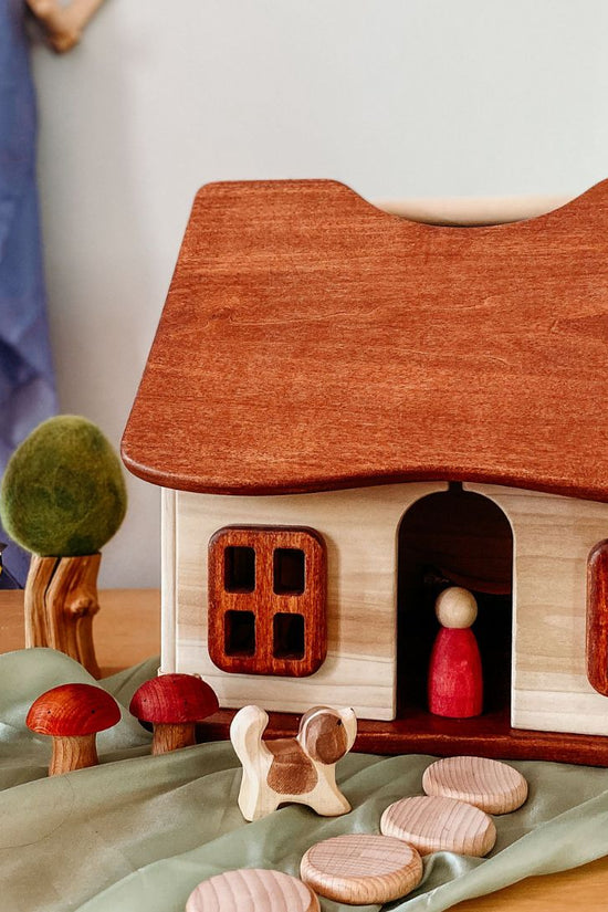 Thimbleberry Cottage - Classic Wooden Dollhouse